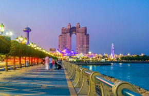 Corniche Street - For Males 